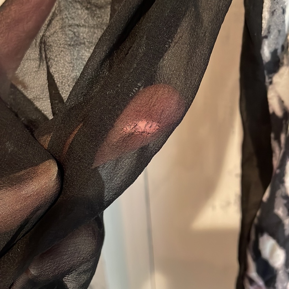 Silk Blouse - Picture 4 of 10